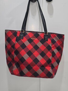 Vera Bradley Ella Tote in the Buffalo Plaid pattern